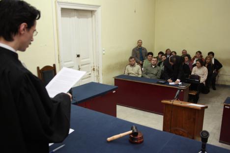 Judecătoria Oradea i-a condamnat la închisoare pe angajații E-On Gaz, pentru explozia blocului din Zalău